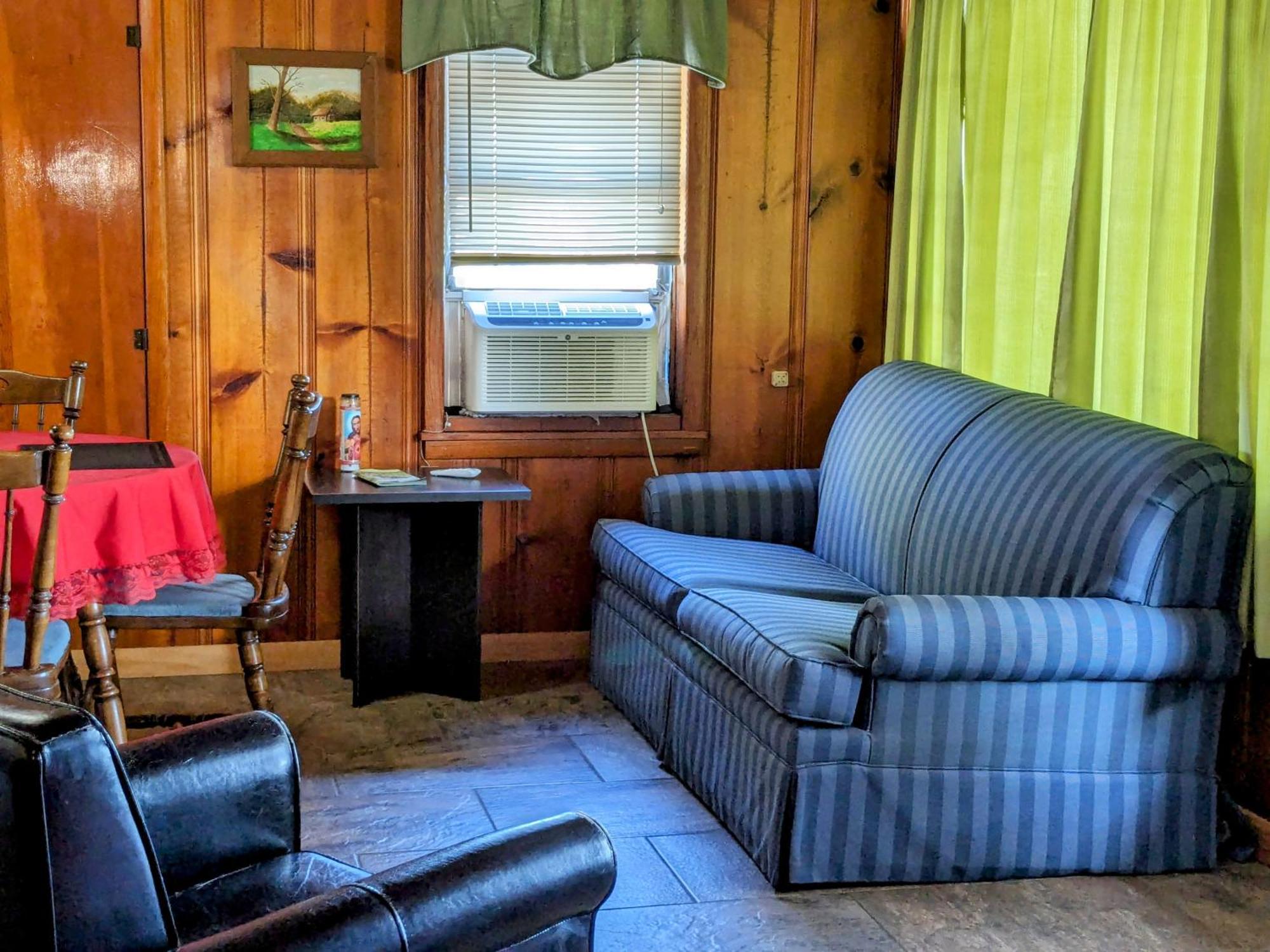 Chit Chat Chaw Resort Mountain Home Room photo