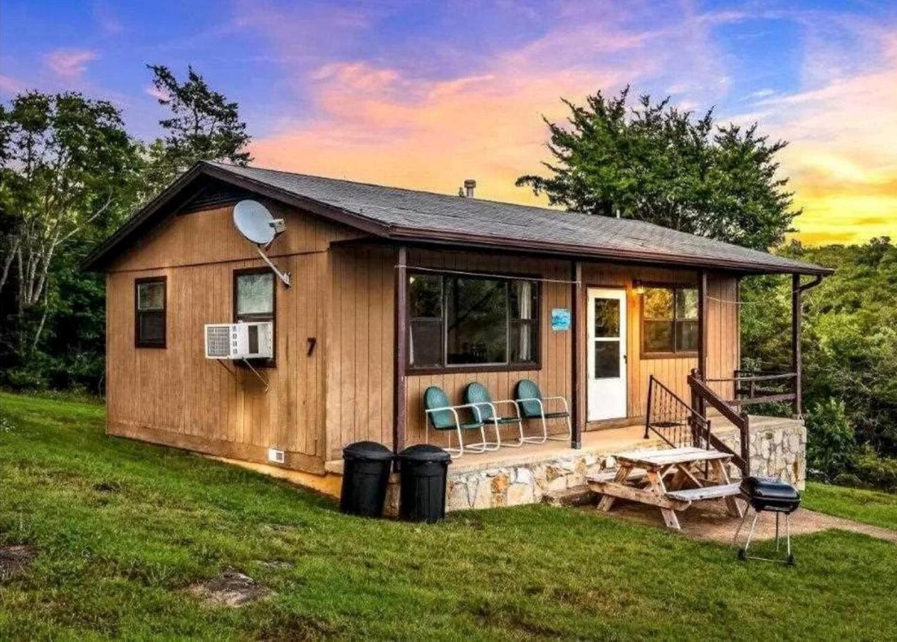 Chit Chat Chaw Resort Mountain Home Exterior photo